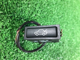 Кнопка открытия багажника, ориг. номер 61318365579, 03052500, 459700, BMW 5 E39 1995-2000