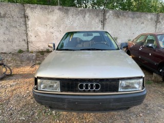 Ремень безопасности задний центральный, Audi 80 1986-1992