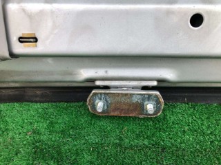 Петля крышки багажника, Mercedes C W203 2000-2004