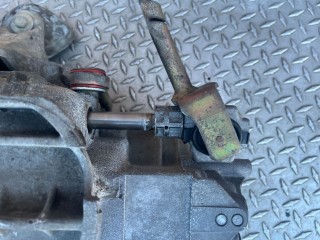 Тяга кулисы КПП Audi A6 1997-2001, 893711615