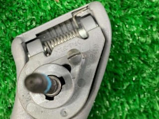 Ручка внутренняя потолочная, ориг. номер 8D0858555, 8D0857607F, Volkswagen Passat 2000-2005