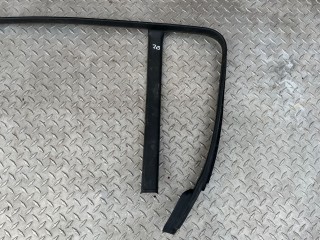 Уплотнитель двери задней правой, ориг. номер 8200012261, 8200075160, Renault Espace 2002-2006