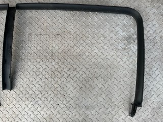Уплотнитель двери задней правой, ориг. номер 8200012261, 8200075160, Renault Espace 2002-2006