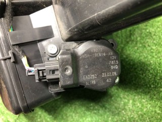 Моторчик заслонки печки, ориг. номер 3M5H-19E616-AB, Ford Galaxy 2006-2010