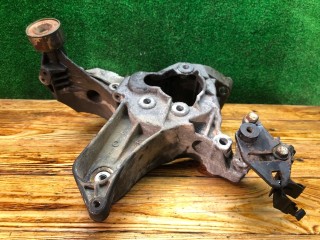Кронштейн генератора, ориг. номер 770011357, 20072311, Renault Scenic 1999-2003