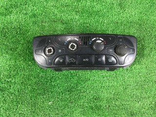Блок управления печки/климат-контроля, ориг. номер 2038300785, Mercedes C W203 2000-2004