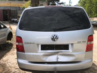Эмблема, Volkswagen Touran 2003-2006