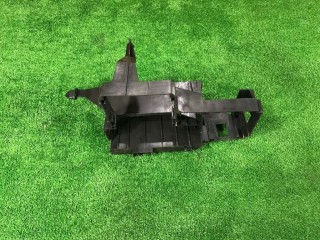 Крепление блока предохранителей, ориг. номер 7L0937535B, Volkswagen Touareg 2002-2007
