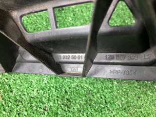 Кронштейн крепления бампера заднего, ориг. номер 1Z9807393, 1139325001, 00201, Skoda Octavia 2008-2013