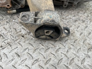 Подушка крепления кпп, ориг. номер 4B0399151G, Audi A4 1994-1999