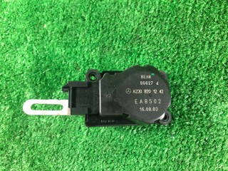 Моторчик заслонки печки Mercedes ML W163 2001-2005, A2308201242