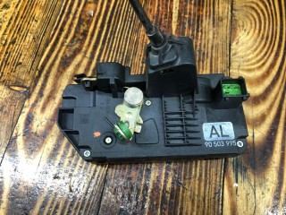 Замок двери задней левой, ориг. номер 90503995, Opel Vectra 1995-2000