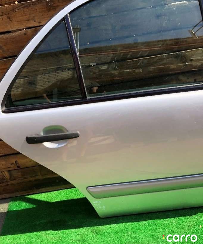 Накладка декоративная Mercedes E W210 2000г. - фото №2