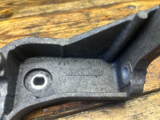 Крепление ТНВД, ориг. номер 8200157461, Renault Megane 1999-2003