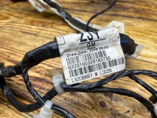 Проводка двери передней правой, ориг. номер 13208887, Volkswagen Touran 2003-2006