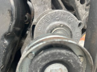 Натяжитель ремня генератора, ориг. номер 038903315T, Volkswagen Golf 1991-2000
