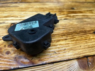 Моторчик заслонки печки, ориг. номер 52485400, 0J0021428B, Renault Espace 2002-2006