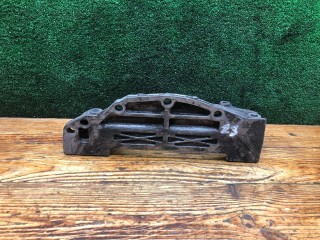 Кронштейн КПП, ориг. номер 050199307, Volkswagen Passat 1996-2001