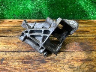 Кронштейн гидроусилителя, ориг. номер 028145531D, Volkswagen Sharan 1995-2000