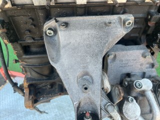 Кронштейн двигателя, ориг. номер 8D0199308AG, Volkswagen Passat 1996-2001