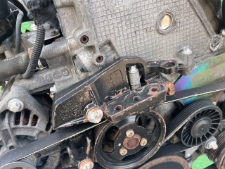 Кронштейн двигателя, 90538558, Opel Zafira A