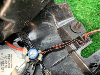 Накладка крыла (уголок зеркала) переднего правого, ориг. номер 1J0837993B, Volkswagen Golf 1991-2000