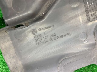 Дефлектор радиатора, ориг. номер 3C0121283, Volkswagen Passat 2005-2010