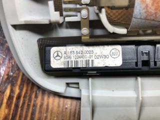 Фонарь салона (плафон), ориг. номер A1635420023, 10244300102W30, Mercedes ML W163 2001-2005