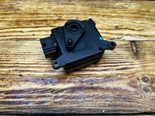 Моторчик заслонки печки, ориг. номер 309368000CE, Opel Zafira 2003-2006