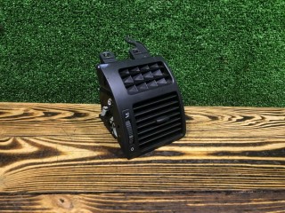 Дефлектор обдува салона, ориг. номер 1T0819704A, Volkswagen Touran 2003-2006