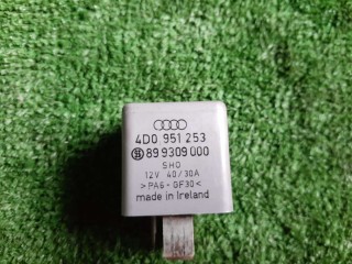 Реле бензонасоса, ориг. номер 4D0951253, 899309000, Audi A6 1997-2001