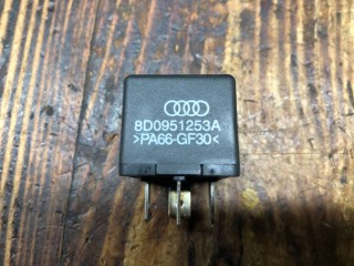 Реле (прочие), ориг. номер 8D0951253A, 373, Audi A4 1994-1999