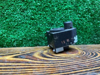 Джойстик регулировки зеркал, ориг. номер 4V0959565I, Audi A8 1994-1999