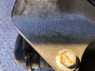 Кронштейн КПП, ориг. номер 2S617M125AC, Ford Fiesta 2001-2007