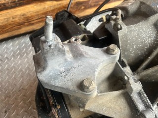 Кронштейн КПП, ориг. номер 2S617M125AC, Ford Fusion 2002-2005