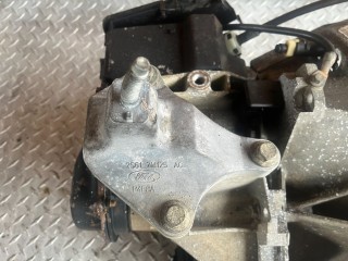 Кронштейн КПП, ориг. номер 2S617M125AC, Ford Fusion 2002-2005