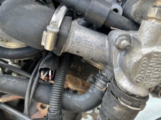 Корпус термостата, ориг. номер 038121133A, Audi A4 1999-2001