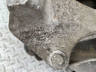 Кронштейн КПП, ориг. номер 2S617M125AC, Ford Fiesta 2001-2007