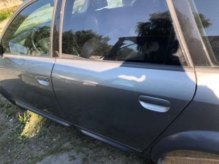 Петля двери задней левой Audi A6 Allroad 2000-2006, универсал