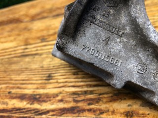 Крепление ТНВД, ориг. номер 7700115681, Renault Scenic 1996-1999