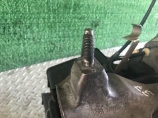 Кронштейн КПП, ориг. номер 2S617M125AC, Mazda 2 2003-2005