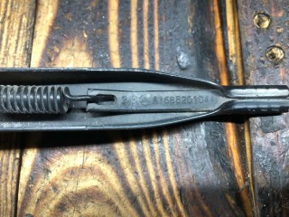 Щеткодержатель задний, ориг. номер A1688201044, Mercedes A W168 2001-2004