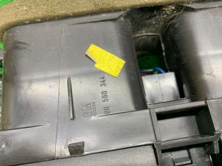Дефлектор обдува салона, ориг. номер 90560344, Opel Astra 1994-2002