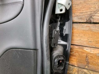 Ограничитель открывания двери задней, Mercedes C W203 2000-2004