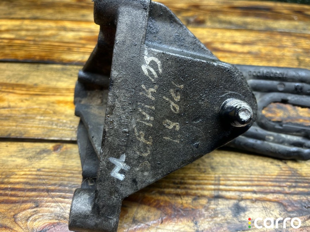 Кронштейн двигателя Renault Scenic 1996-1999, 1.9 л, дизель, 11360BV000, фото 5