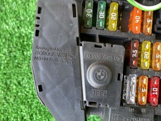 Блок предохранителей, ориг. номер 6906599-05, BMW 5 E60/E61 2002-2007