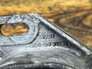 Кронштейн двигателя, ориг. номер 8D0199335M, Audi A4 1994-1999