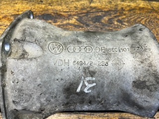 Пыльник, ориг. номер 8E0501721, Audi A6 2001-2005