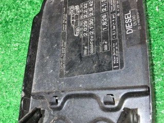 Лючок топливного бака, ориг. номер 0005843117, Mercedes C W203 2000-2004