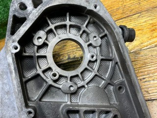 Крепление ТНВД, ориг. номер 55187918, Opel Zafira 2003-2006